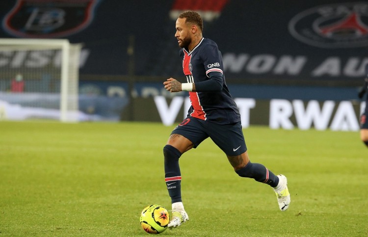 武磊迎34岁生日，个人官博感言：伤痛终将过去，步履始终磊落