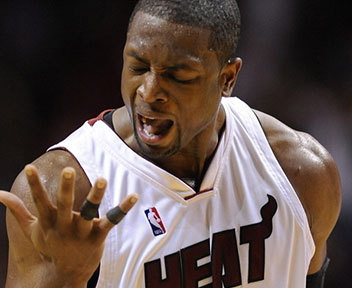 沪媒谈海港亚冠失利：并非不用心，伤病影响是无奈的现实（沪媒评海港亚冠失利：非态度问题，伤病困扰难以回避）