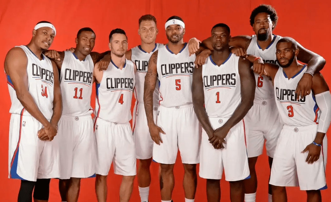 尽力局！阿夫迪亚16中9空砍35分9篮板7助攻（苦战无果！阿夫迪亚16投9中砍35分9板7助仍难救主）